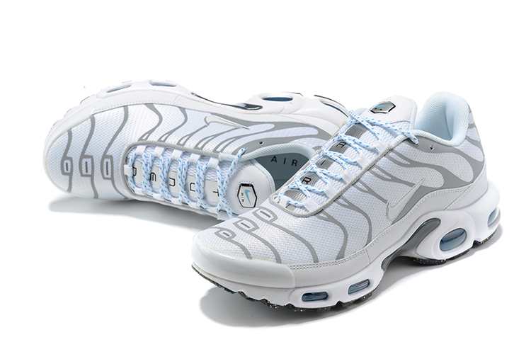 New Nike Air Max Plus Grey Silver Shoes